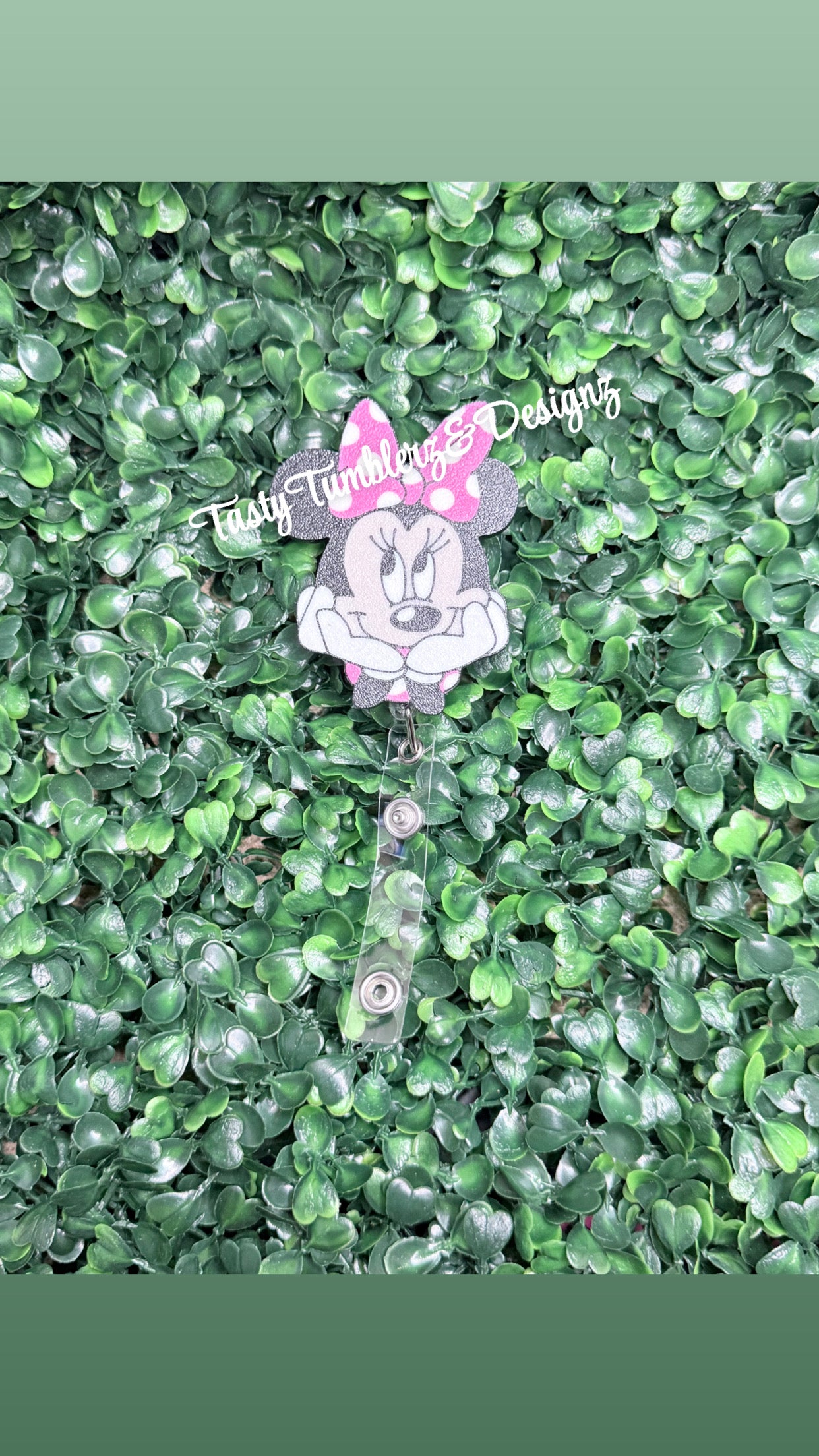 Minnie Mouse Badge