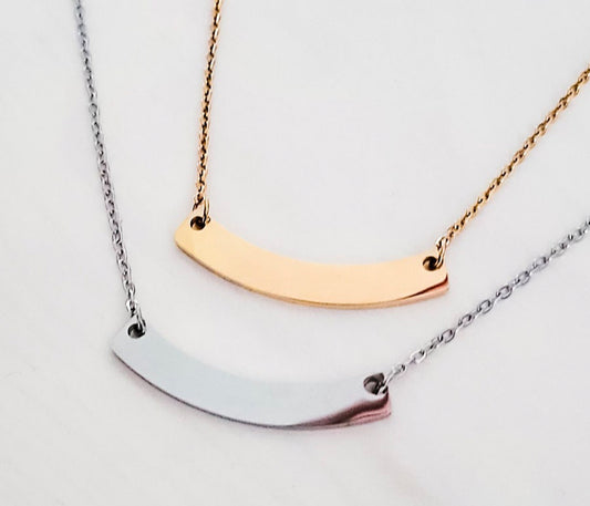 Curved Bar Necklace